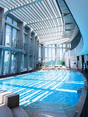 Hyatt Place Sanya City Center - Rooftop Pools