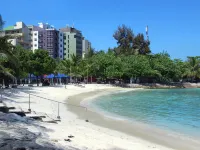 10 Minutes from Airport | Modern Comfy Room - Beach