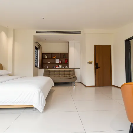 Qiyue Pavilion ・ Qiaopan Yunju Villa Zhaijing Xianju Boutique Stay (Zhaoxing Dong Village)