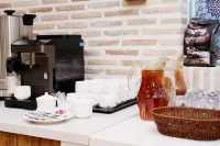 Makon Art Hotel - 朝食