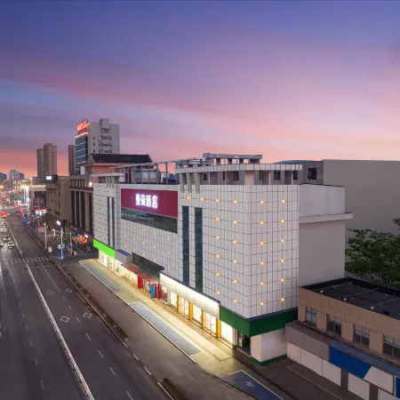 Atour Hotel Yancheng Dongtai Wanghai West Road
