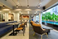 Lantern Chiang Mai Night Bazaar Hotel - موقف سيارات