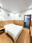 Weihui Tiantian Hotel - 2-Star