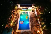 The Green Gecko - piscine