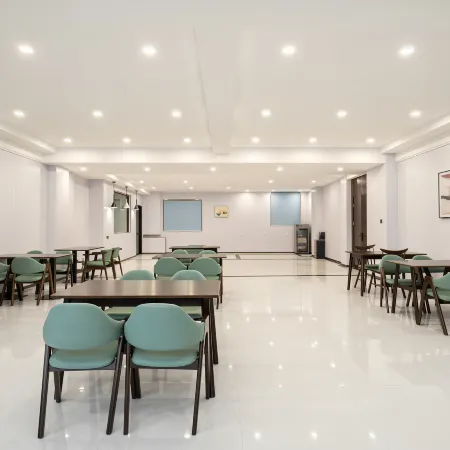 Yangquan Hanshe Meisu Hotel (Wanda Plaza First People's Hospital)