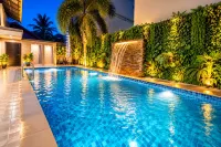 Twin Hotel Kampot - parkir