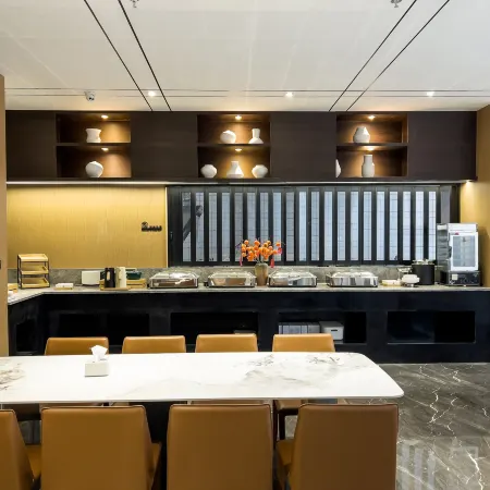 M Hemei Meiji Hotel (Changshu Southeast Puyue Plaza)