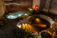 Jingshan Manor Campsite Hotel - Hot Springs