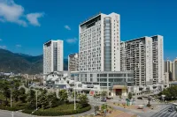 Vienna International Hotel (Yunfu Sports Park) - parking