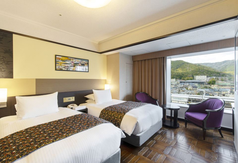 1. 교토 야마시나 ..