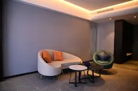 Shenmuyi Feilizhi Hotel - 3 Yıldız