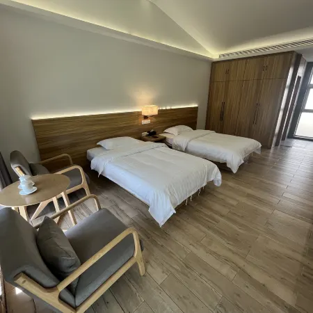 Surabaya Longwan Academy