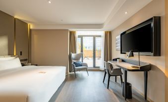 Atour Hotel, Science Avenue Metro Station, Changjiang West Road, Hefei