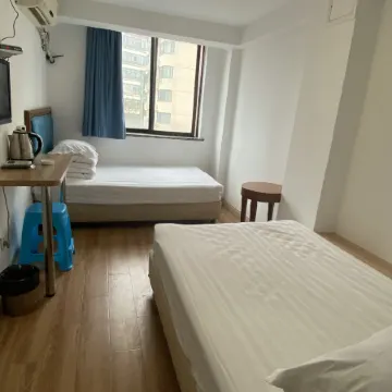 Shanghai Huijia Hotel (Huashan Hospital)