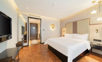 Jinjiang Metropolo (Langshan Scenic Spot hotel of Nantong University)