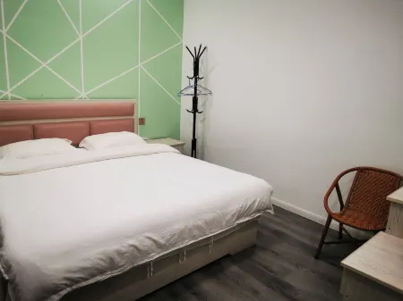 Wuyuan Ancient Town Homestay