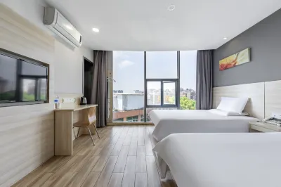 Hi Inn (Shanghai University Hutai Road) Hotels near Shanghai Bangde College