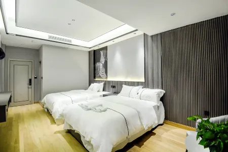 Mingli Luxury Hotel (Nanyue Temple Store) Отели рядом с достопримечательностью «Nanyue Grand Temple»