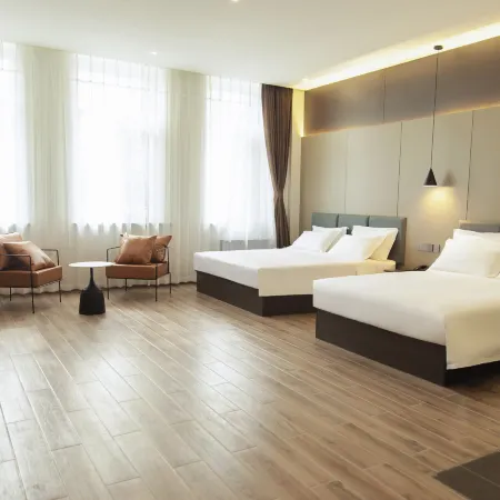 YiYueManJu Hotel