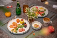 Orange โฮเทล ชิงเต่า เจียวตง อินเตอร์เนชั่นแนลแอร์พอร์ต - พร้อมอาหารเช้า