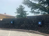 Etna Royal View - parking