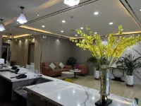 Silk Road Light Hotel (Wuwei Pedestrian Street Railway Station)