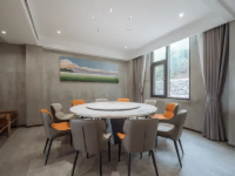 Zongyang Jiuquyuan Hotel Hotels in Zongyang
