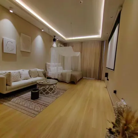 Youranju Homestay (Holingol Station)