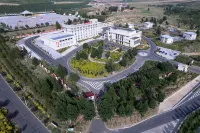 CHAO YANG LI JING HOTEL Hotel dekat Chahar Youyi Houqi Administration School