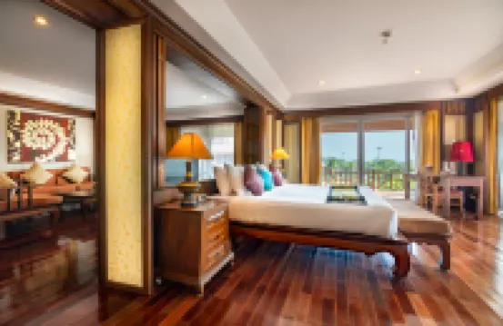 Avalon Beach Resort Hotels near Jomtien Beach