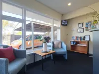 Airways Motel Hotels near Avonhead
