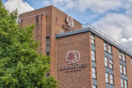 DoubleTree by Hilton London Ealing Отели рядом с достопримечательностью «Илинг»