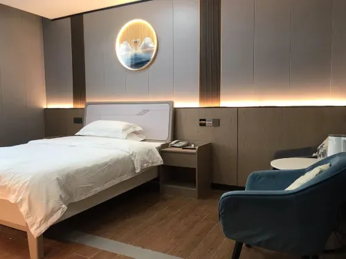 Taihe Zhongxin Hotel