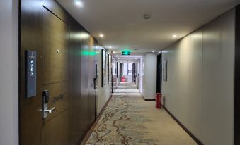 Chenlong Hotel 168 (Tongdao Sasui Square Branch)