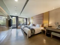 Tai-Yi Red Maple Resort (Tai-Yi Ecological Leisure Farm) Hotels near Puli Hot Spring