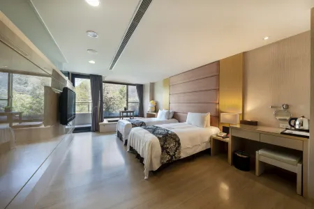 Tai-Yi Red Maple Resort (Tai-Yi Ecological Leisure Farm)