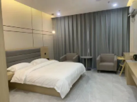 DeHong Apartment Hotel Hotels in Pingluo