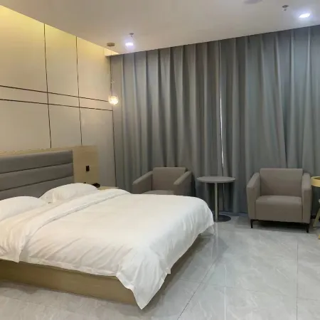 DeHong Apartment Hotel Hotels in Pingluo