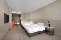 Radisson Blu Man Hotel Linping Các khách sạn gần Zhejiang Radio & TV University Linping Campus