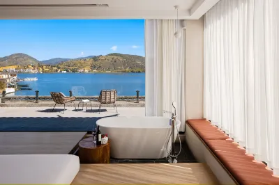 Muhaitingfeng·Banshan Seaview Hotel (Dali Jinsuo Island Branch) Hotels in Jinsuo Island