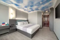 Wanjiang Derong Hotel (Shantou North Station) Hotels in Xinyi City/Guangxia New City