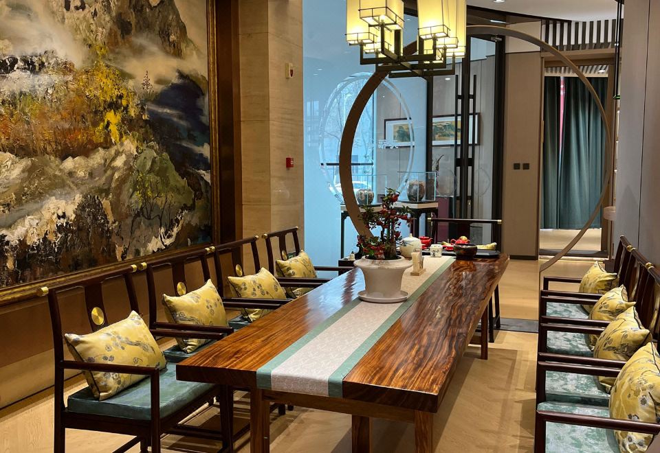 Hotel Facility 1