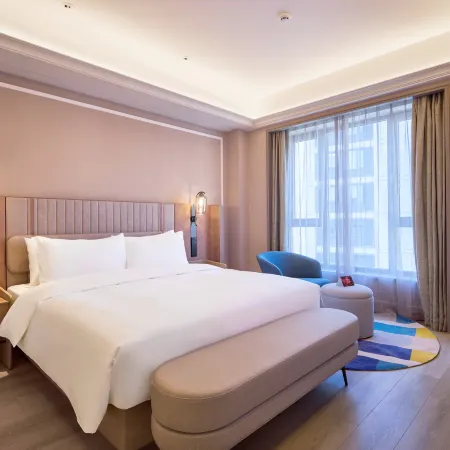 Mercure Yiwu International Trade City Отели рядом с достопримечательностью «Парк Luo Bing Wang»