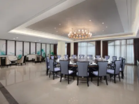 Days Hotel By Wyndham Fangchenggang Bailang Beach Hotels in Fangchenggang