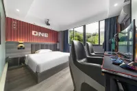 滎經雲海電競飯店