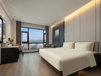 Quanzhou Dehua Wanda Plaza Xunnan West Road Atour Hotel Hotels in Dehua