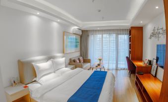 Shunji Holiday Inn (Ningbo Wanren Beach Store )