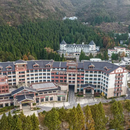 Jiugongshan Panorama International Hotel