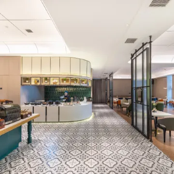 Hami Yizhou District Qiyi Night Market Atour Hotel