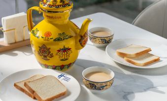 Holiday Inn Express Shangri-la(Dukezong Ancient  Town)